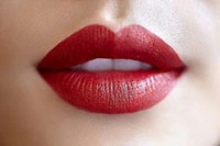 lips to lip kiss